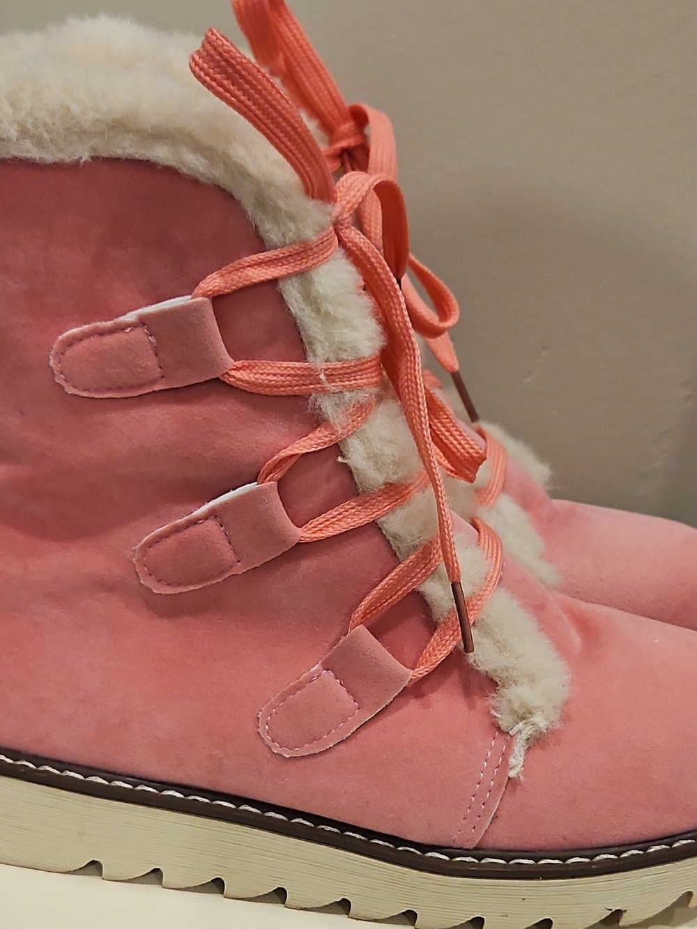 Women’s Pink Faux-Shearling Winter Ankle Boots